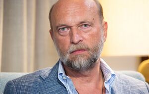 После капитуляции РФ должна отказаться от ядерного оружия, считает Пугачев