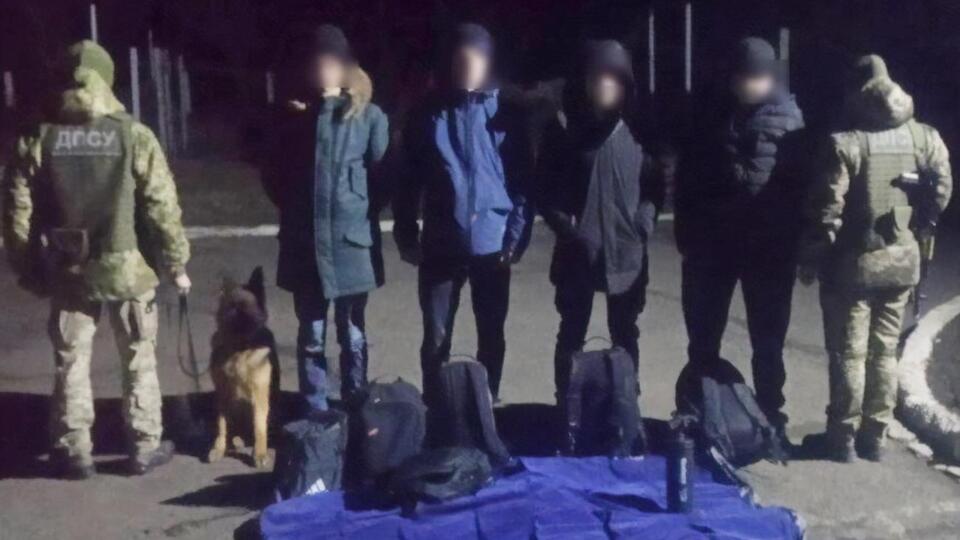 Ухилянти й далі вигадують креативні способи незаконного перетину українського кордону