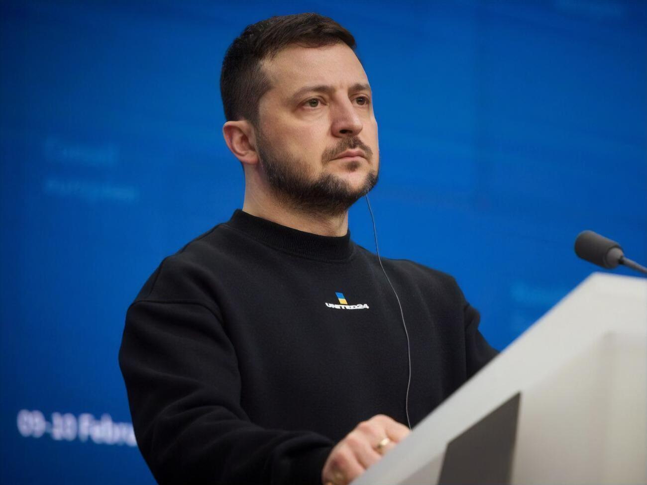Будь-які територіальні компроміси зроблять Україну "слабшою як державу", зазначив Зеленський
