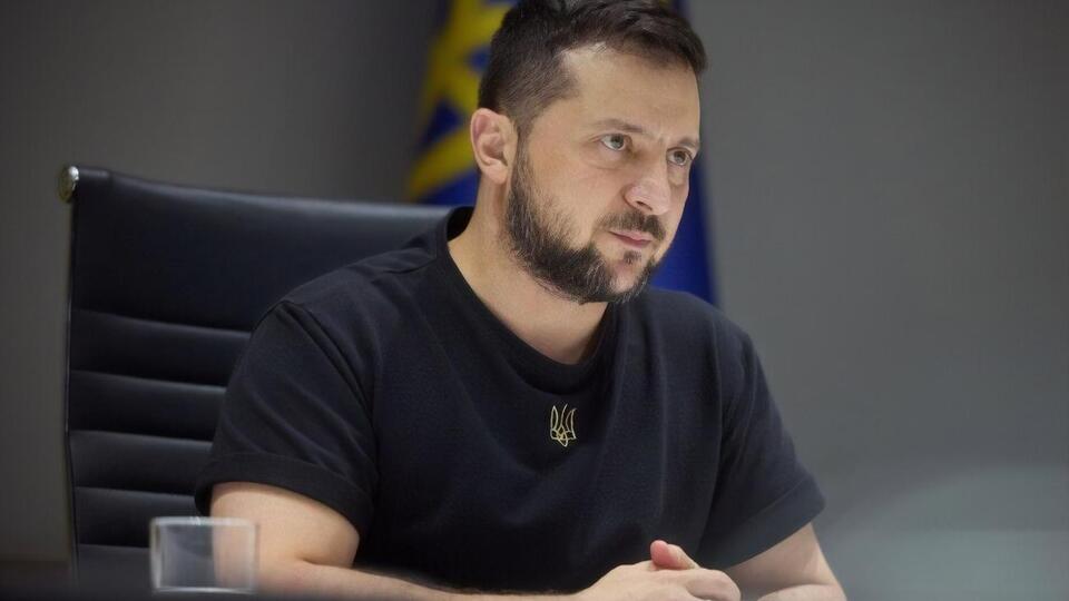 Зеленский выразил надежду, что Беларусь "не вступит" в войну на стороне России