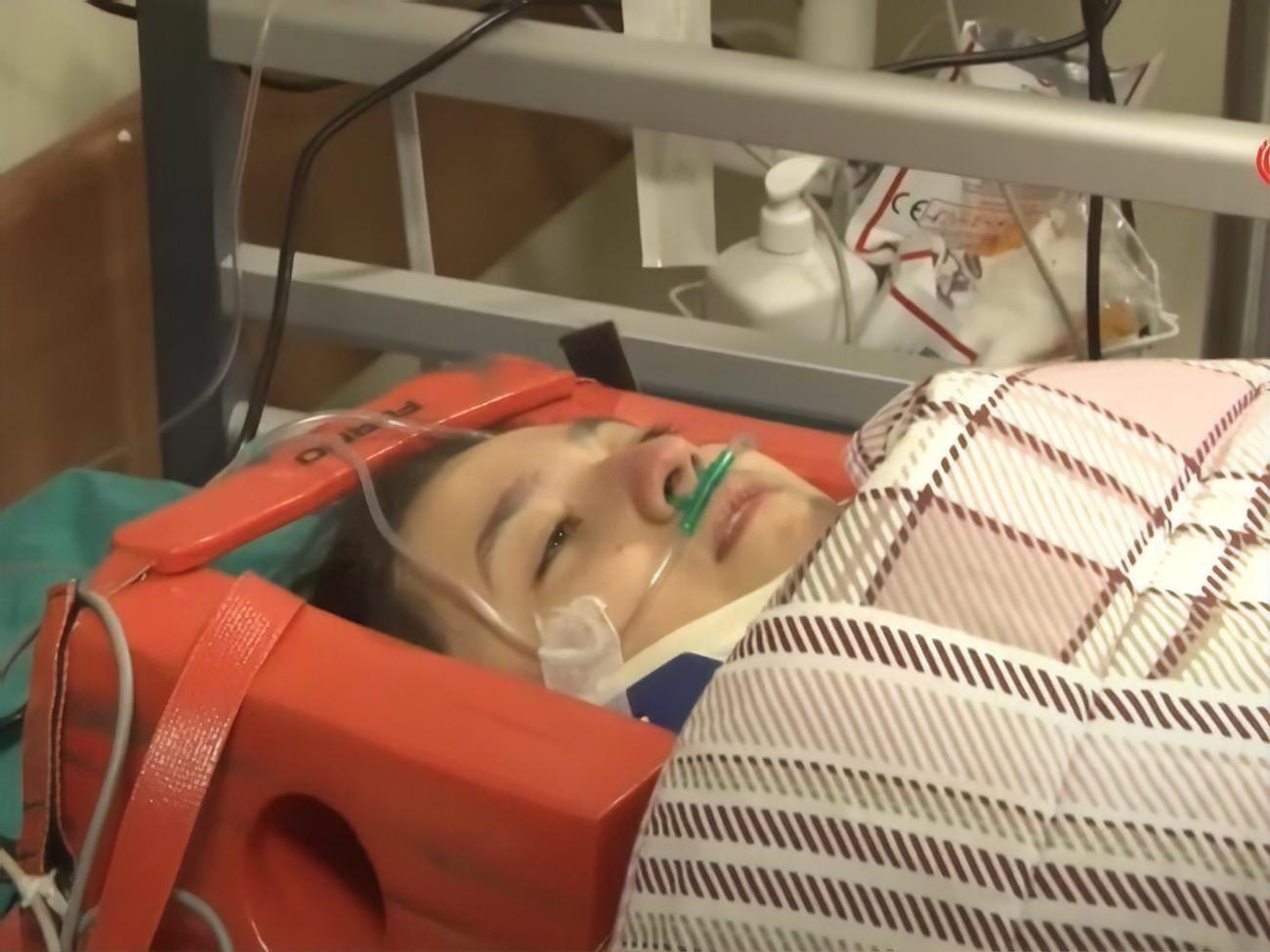 17-річну дівчину доправили до лікарні