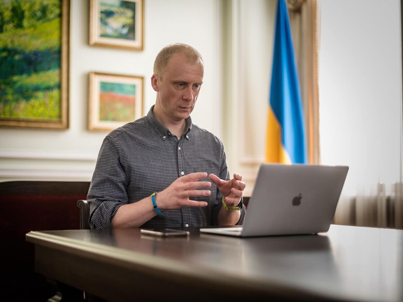 Спікер МЗС Ніколенко заявив, що Росія намагається дискредитувати міжнародну військову допомогу Україні