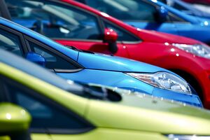 Передача автомобилей Украине может стать полезной опорой для украинского народа, заявили в Сейме Латвии