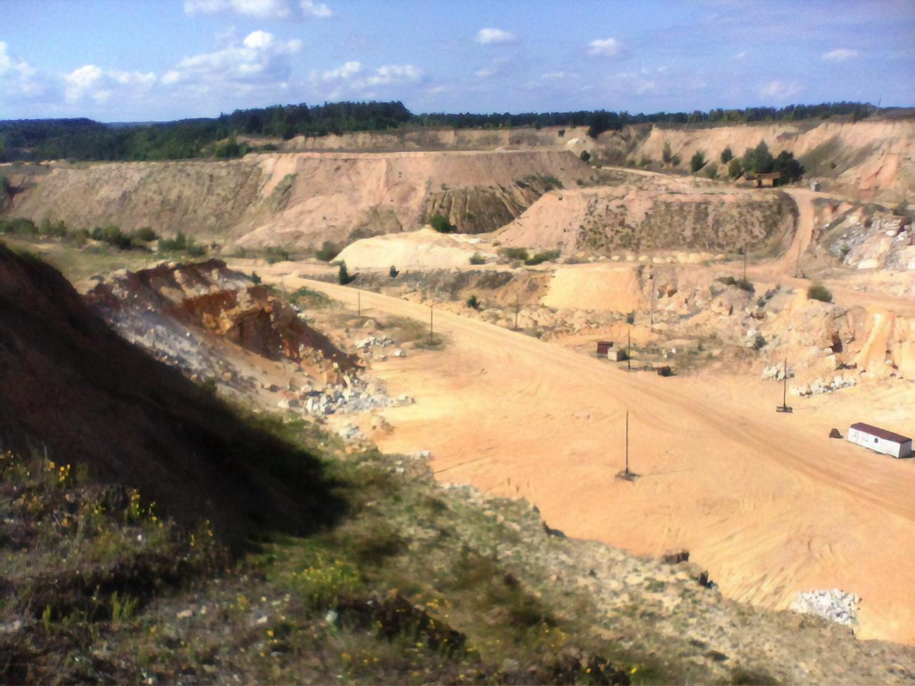 Добыча осуществлялась на Баничском месторождении в Сумской области