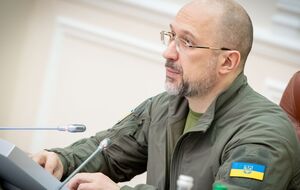 Уряд України "не підвищував і не підвищує тарифів на комунальні послуги", зазначив Шмигаль