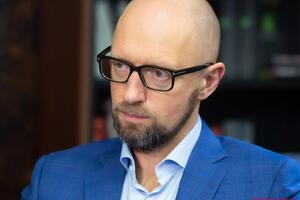 Яценюк: Росіянам ні півтора, ні три, ні 33 не вистачить для того, щоб захопити Україну
