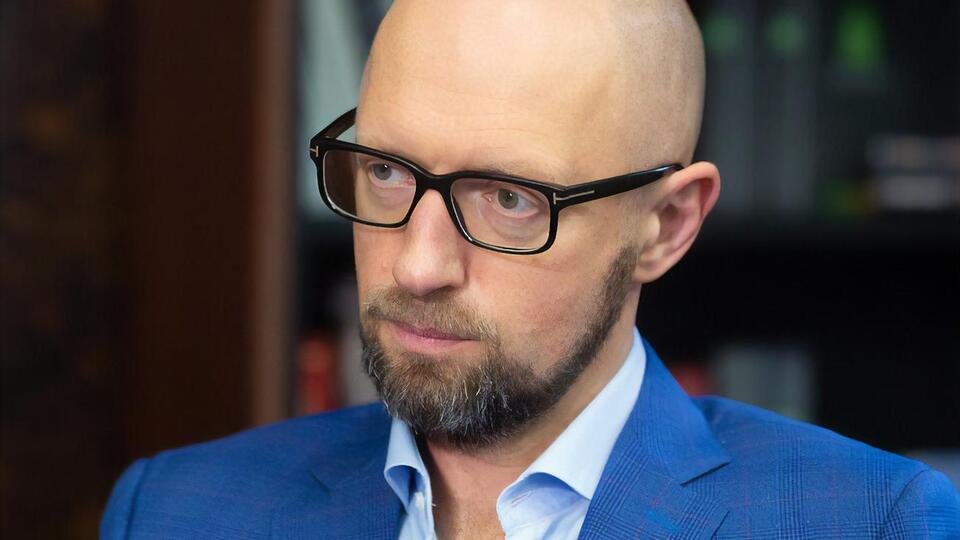 Яценюк: Росіянам ні півтора, ні три, ні 33 не вистачить для того, щоб захопити Україну
