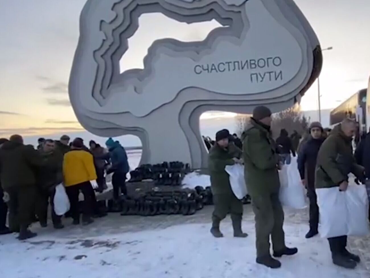 Окупанти були у полоні, їх повернули в РФ, і вони знову потрапили в полон, повідомив Лубінець