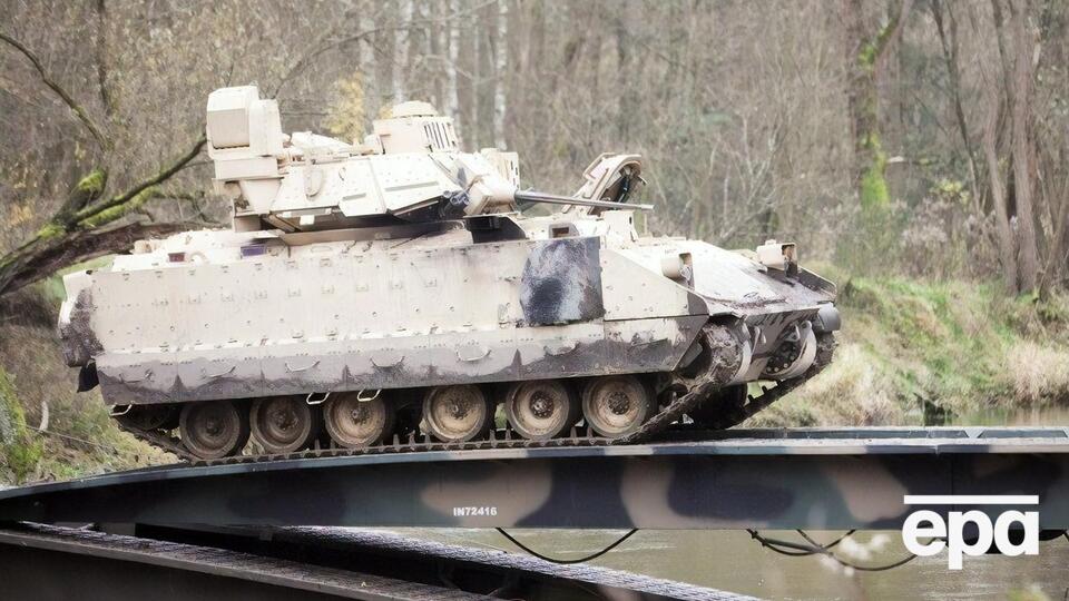 США объявили о решении поставить Украине M2 Bradley в начале января