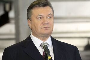 Янукович был президентом Украины в 2010–2014 годах, сейчас живет в России