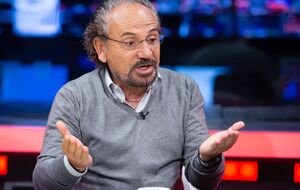 Шустер: Перевоспитанием украинских детей старшего возраста в РФ занимаются ветераны войн