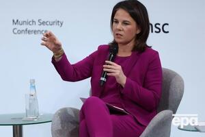 Бербок: Мы думали, что у нас никогда не будет войны на европейской территории