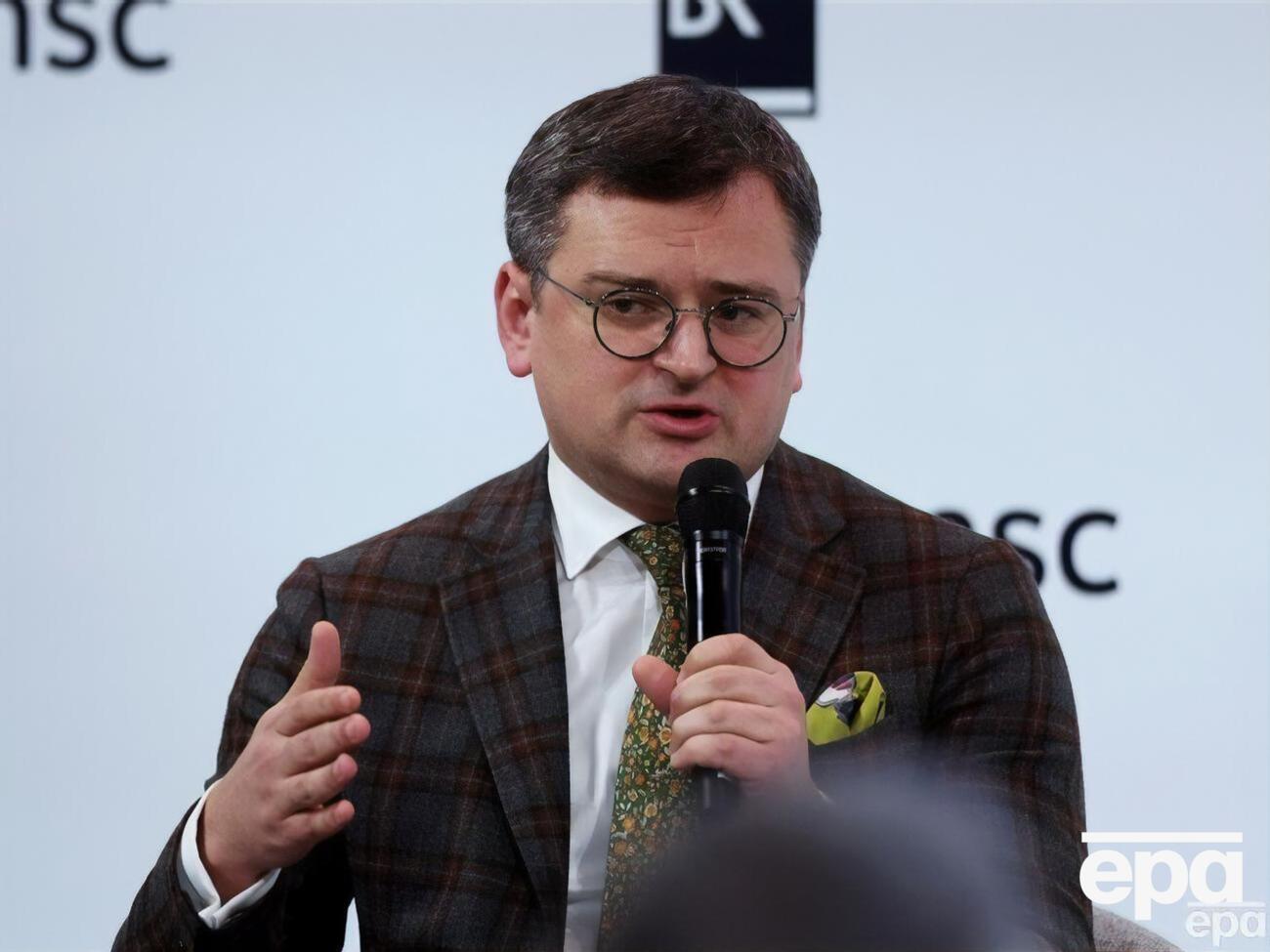 Кулеба (на фото) отметил, что не может прогнозировать, когда уйдет Путин