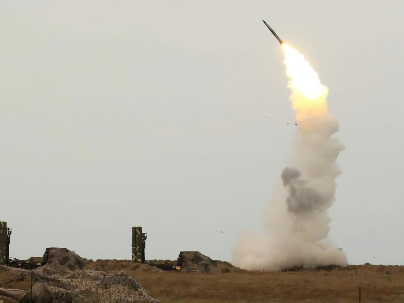 РФ хочет, чтобы Украина расходовала дорогие ракеты на сбитие воздушных шаров