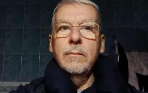 Клочко: В городе тревожно, транспорт на линии не вышел, на остановках люди, у банкоматов огромные очереди