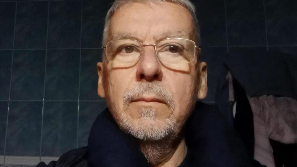 Клочко: У місті тривожно, транспорт на лінії не вийшов, на зупинках люди, банкомати мають величезні черги