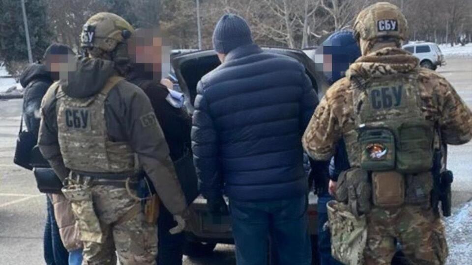 В СБУ заявили о задержании чиновника во время передачи взятки