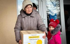 Всего с 24 февраля 2022 года для жителей Украины будет передано 800 тыс. наборов с продуктами питания от Фонда