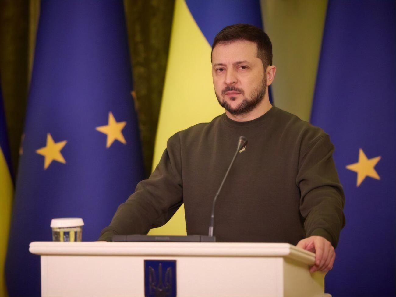 Зеленский: Уже нельзя представить объединенную Европу без Украины. Наши институции уже де-факто взаимодействуют так, как это должно быть между государством&nbsp;&ndash;&nbsp;членом ЕС и Евросоюзом