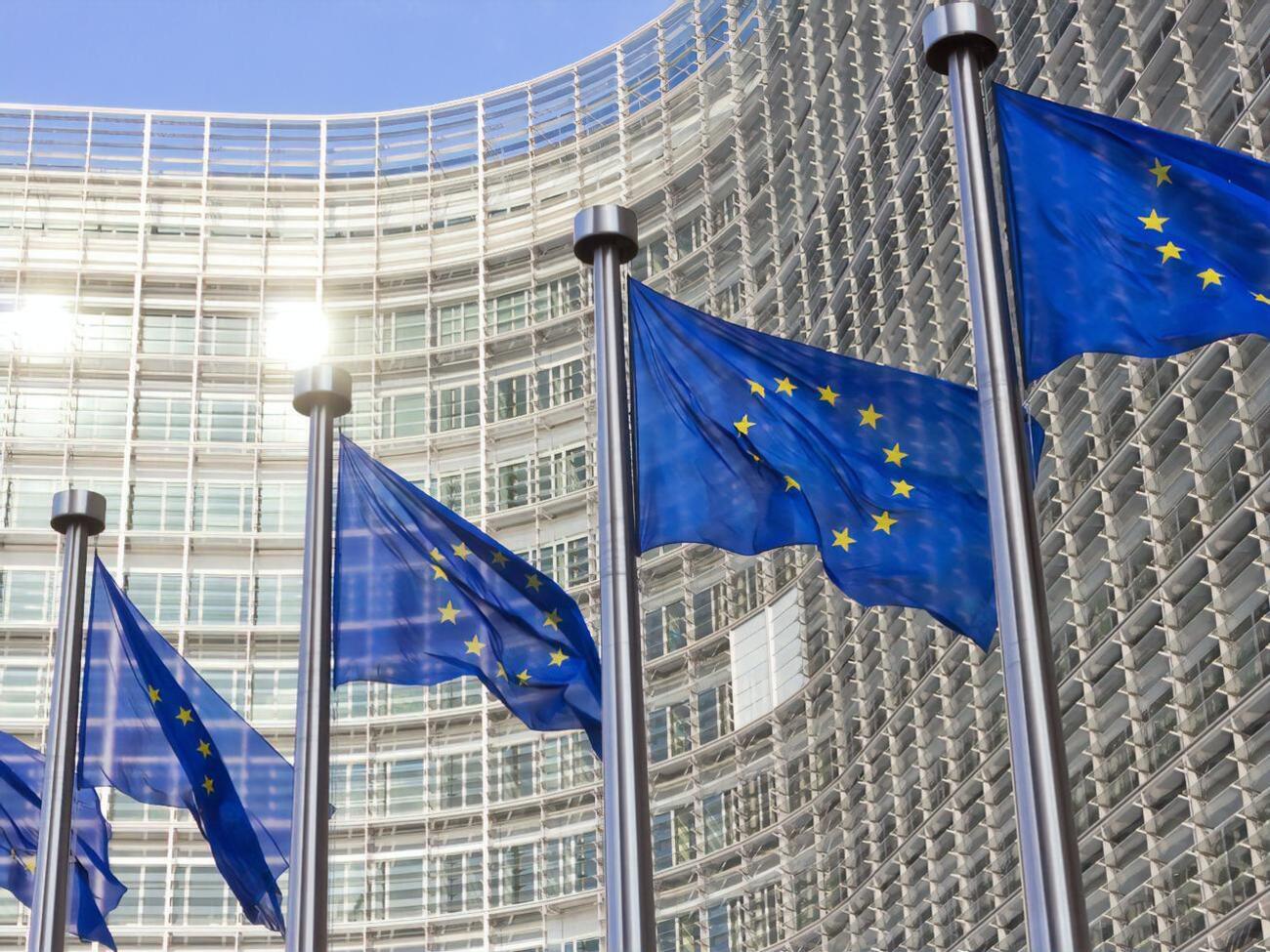 Европарламент призывает ЕС работать над началом переговоров о вступлении Украины в блок