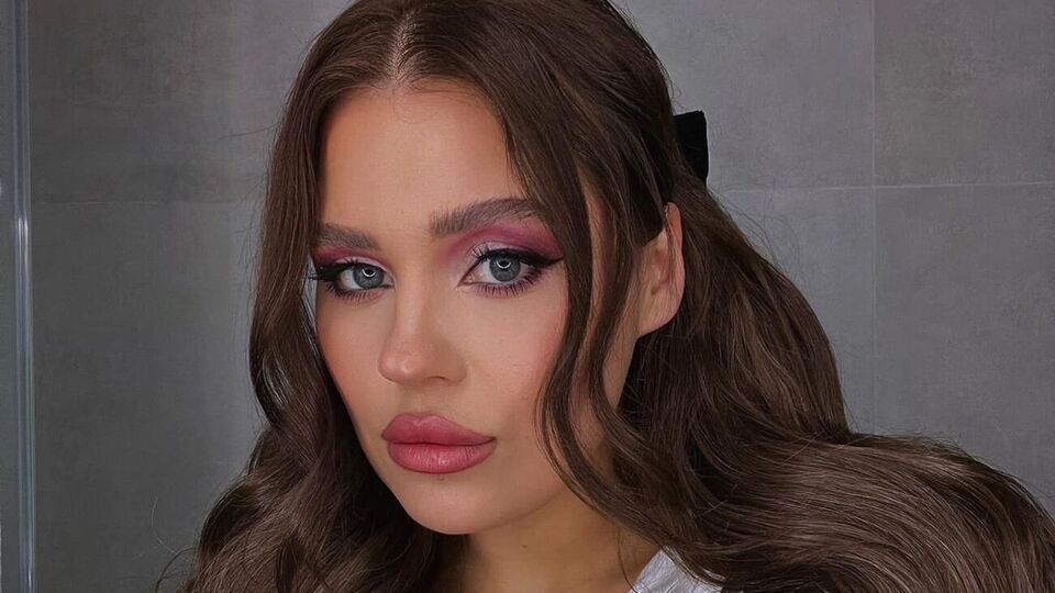 Зарицкая периодически показывает подписчикам свои тренировки в зале