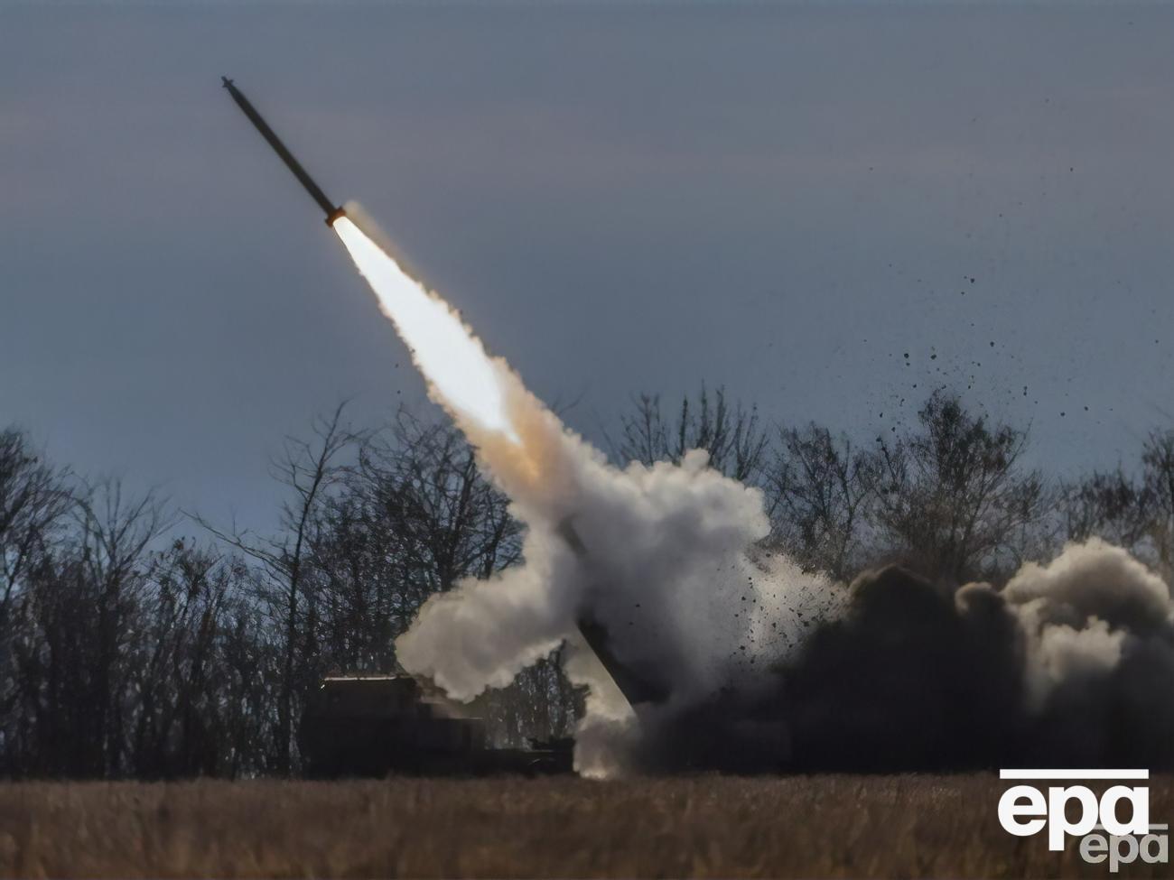 Украинские ракетные войска и артиллерия поразили&nbsp;три района сосредоточения живой силы оккупантов, сообщили в Генштабе