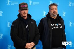 Пенн і Кауфман планували зняти фільм про Зеленського, але повномасштабне вторгнення РФ в Україну змінило сценарій картини