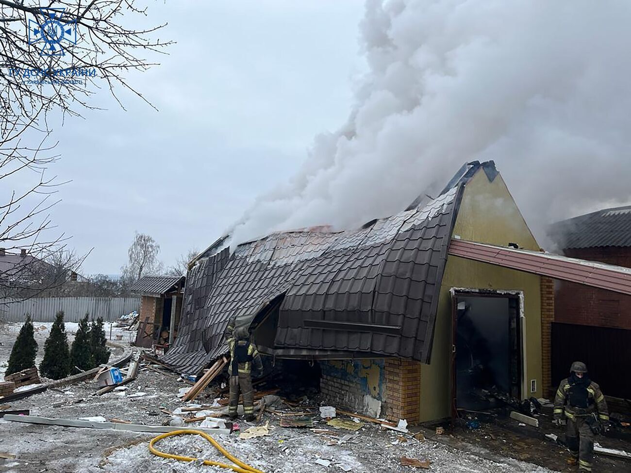 Унаслідок обстрілу пошкоджено житло, виникло кілька пожеж &ndash; Синєгубов