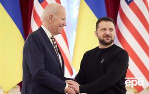 Байден 20 февраля приехал с неанонсированным визитом в Киев