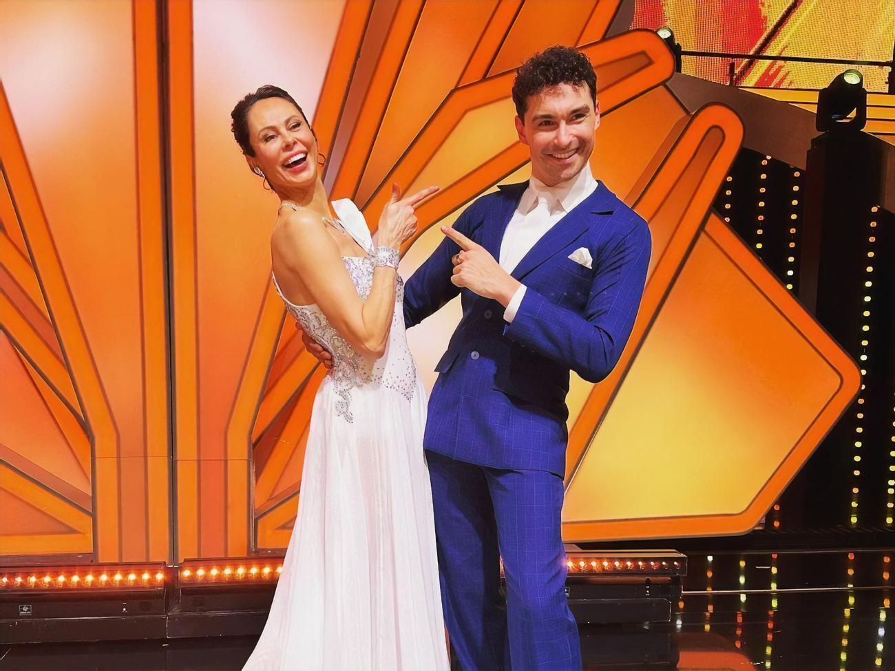 Партнеру Єгорової по танцях 35 років