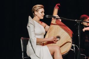 Kruть про пісню Потапа: На жаль, це досі називається українським шоу-бізнесом