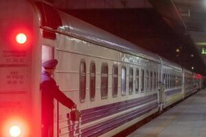 Деякі потяги довелося затримати, щоб пропустити рейс із Байденом