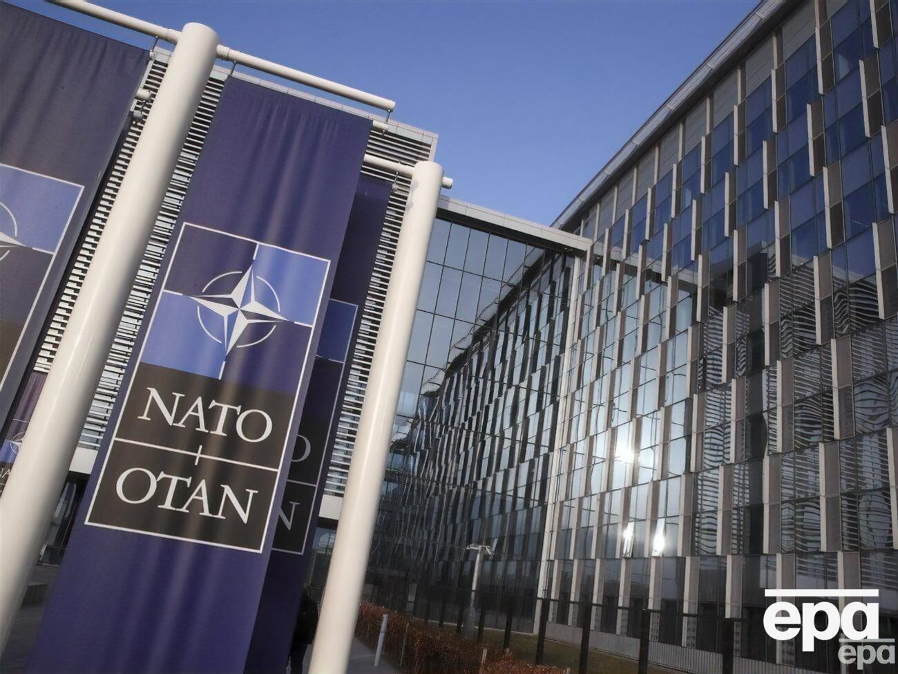 Згідно з опитуваннями, за три місяці в Україні стало на 3% більше прихильників вступу в НАТО