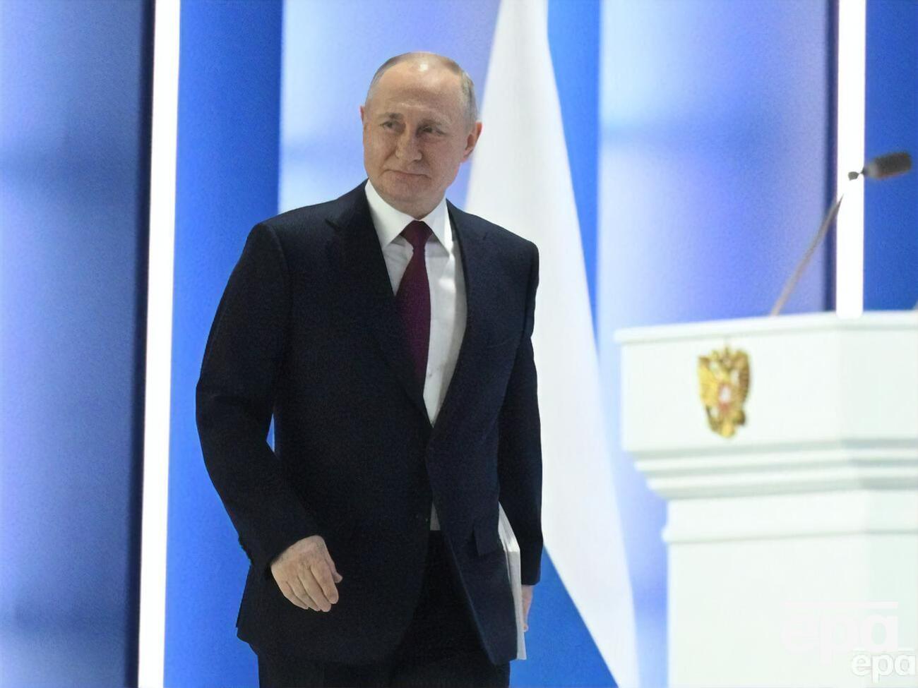 Путин продолжает рассказывать россиянам, что "все идет по плану", подметили в британской разведке