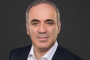 Путін – не шахіст, він гравець у покер, який блефує. Він знає, що програв, але сподівається, що цього ще не усвідомлюють його вороги