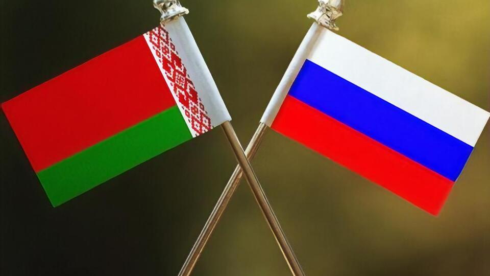 Западу необходимо реагировать на вероятное "поглощение" Беларуси Россией, считают в ISW