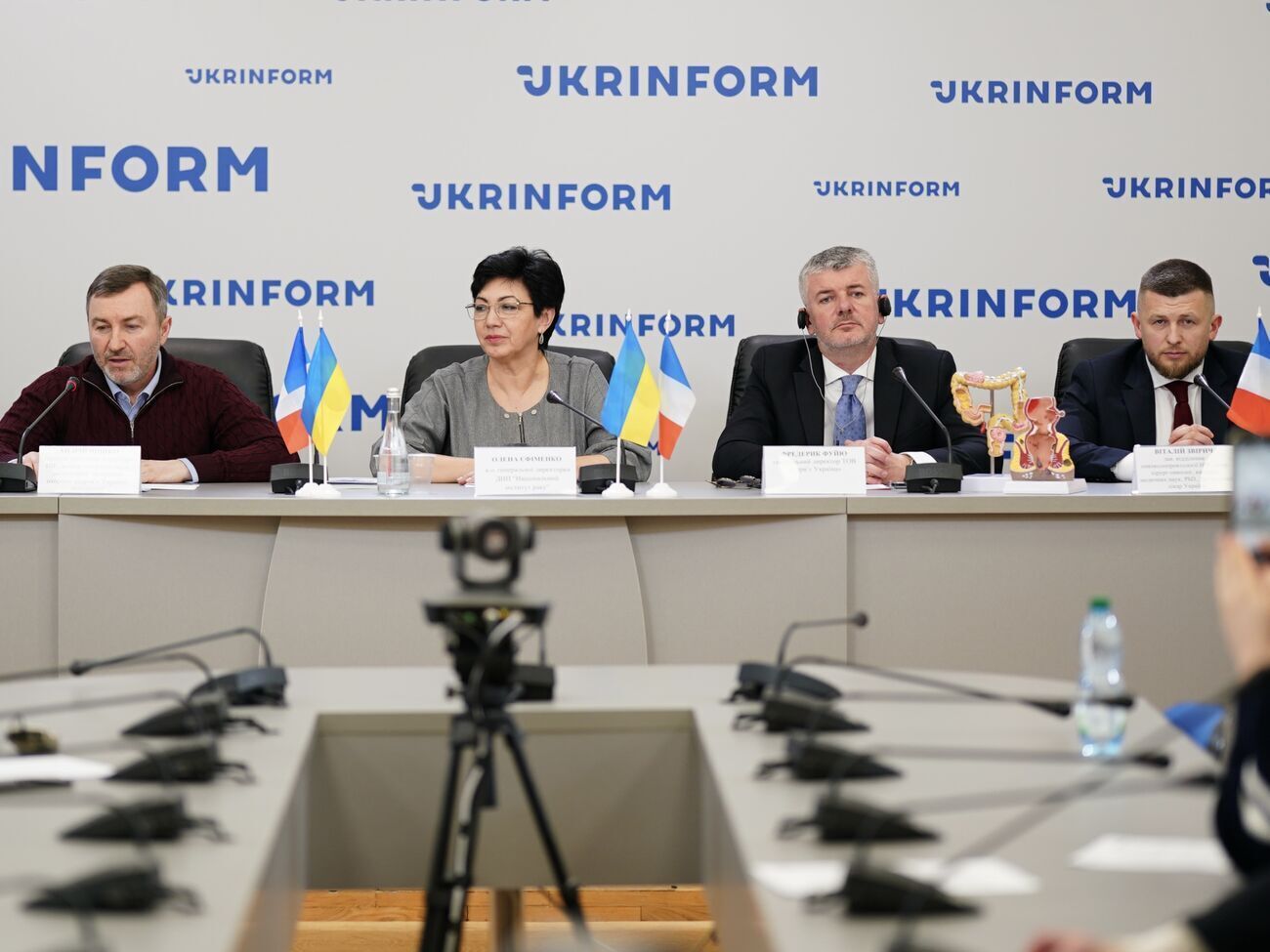 Специалисты Национального института рака расскажут украинцам, как своевременно выявить онкозаболевание и выбрать правильное лечение