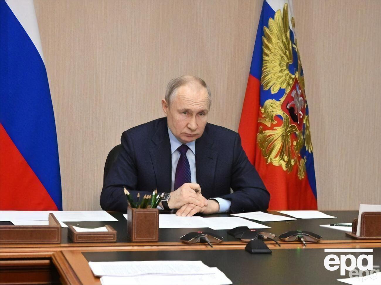 Буданов наголосив, що агентам в оточенні Путіна (на фото) не вірять на слово, тому ГУР перевіряє всю надану ними інформацію