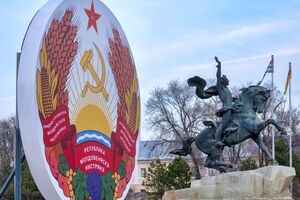 Із середини 90-х у Придністров'ї перебуває контингент російських миротворчих сил