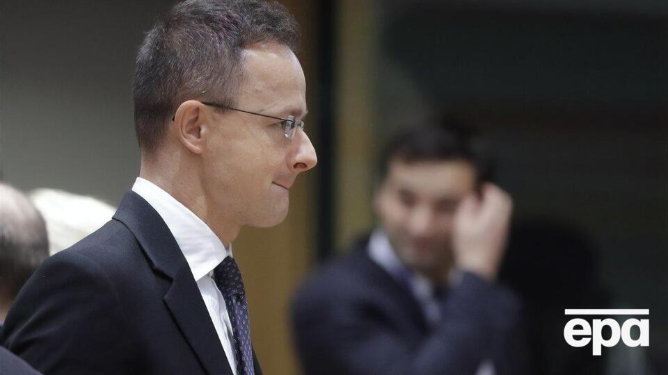 Сійярто заявив, що для припинення війни в Україні потрібно, щоб "американці й росіяни нарешті поговорили одне з одним"