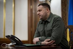 Єрмак: Ми працюємо, щоб санкції були болючими й ефективними