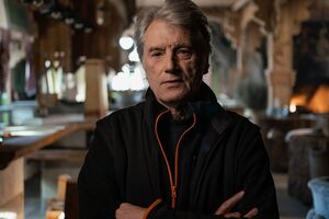 Ющенко: Жена с дочками – в Киеве, потому что у нас нет интернета, нет света