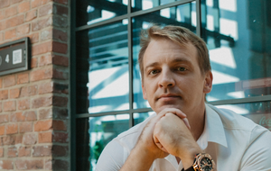 Володимир Носов: Ми самі безпосередньо донатимо свої гроші на допомогу Україні. Це наша принципова позиція