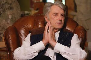 Ющенко не любит, если на утро в доме остается грязная посуда