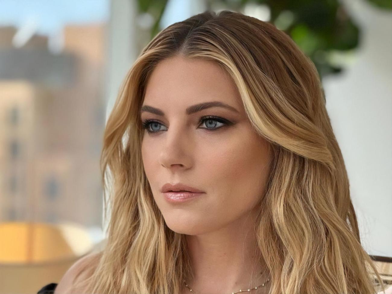 Кэтрин Винник родилась в Канаде, а ее предки жили в Украине до 40-х годов прошлого века