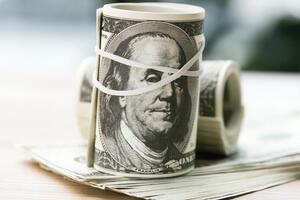 На 23 февраля 2022 года российские миллиардеры из числа 500 самых богатых людей мира имели совокупный собственный капитал в размере $339 млрд