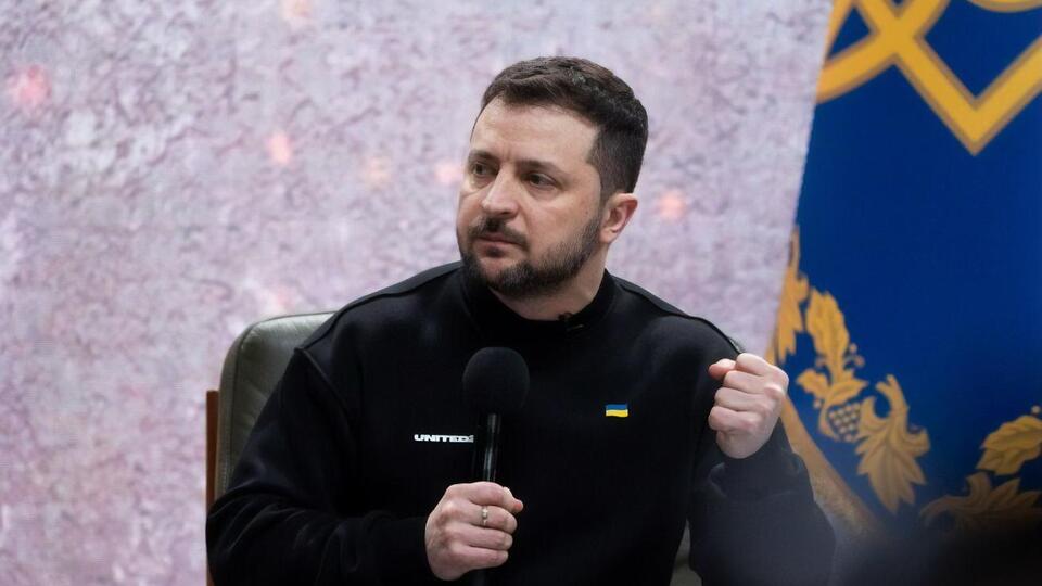 Зеленський: Більше тиску, більше санкцій, більше ізоляції для Росії – і їхня еліта буде думати, що б їм такого зробити всередині держави, щоб з їхньою "новою політикою" хтось хотів сісти за стіл