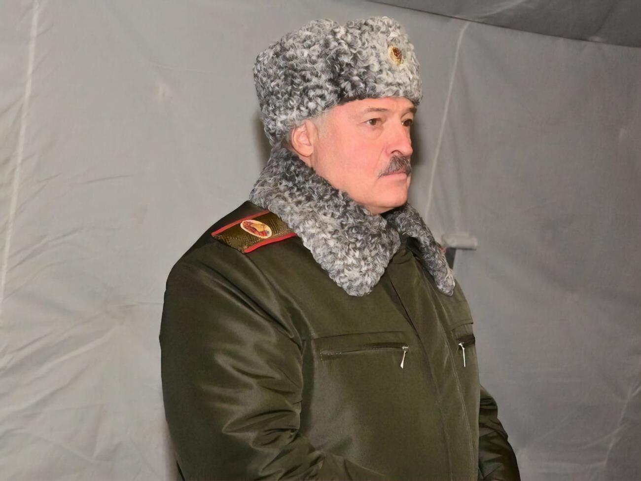4 жовтня 2022 року Лукашенко визнав, що Білорусь бере участь у війні Росії проти України