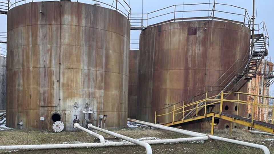 Чоловіка підозрюють у розкраданні нафтопродуктів і несплаті податків