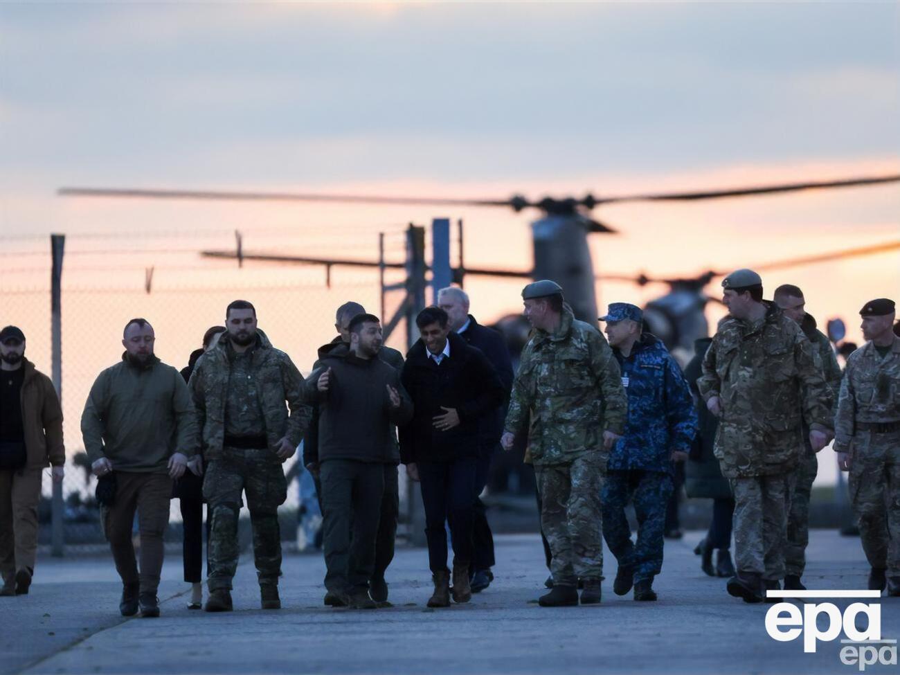 За даними WSJ, ідея такого зближення належить Сунаку. Поки що чітких умов пакту не визначено